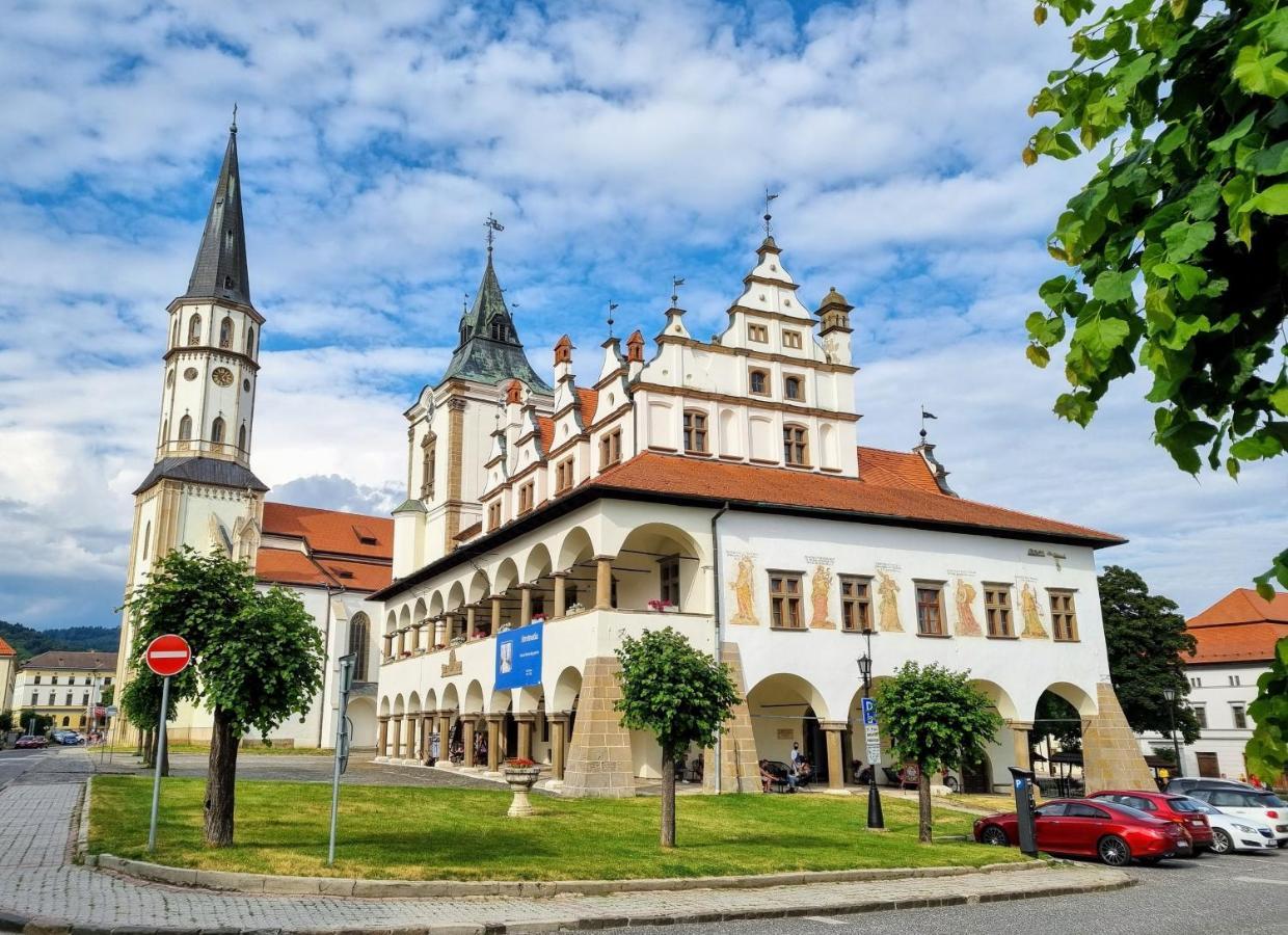 Ferienwohnung Historical House In The Center Levoca With Parking Exterior foto
