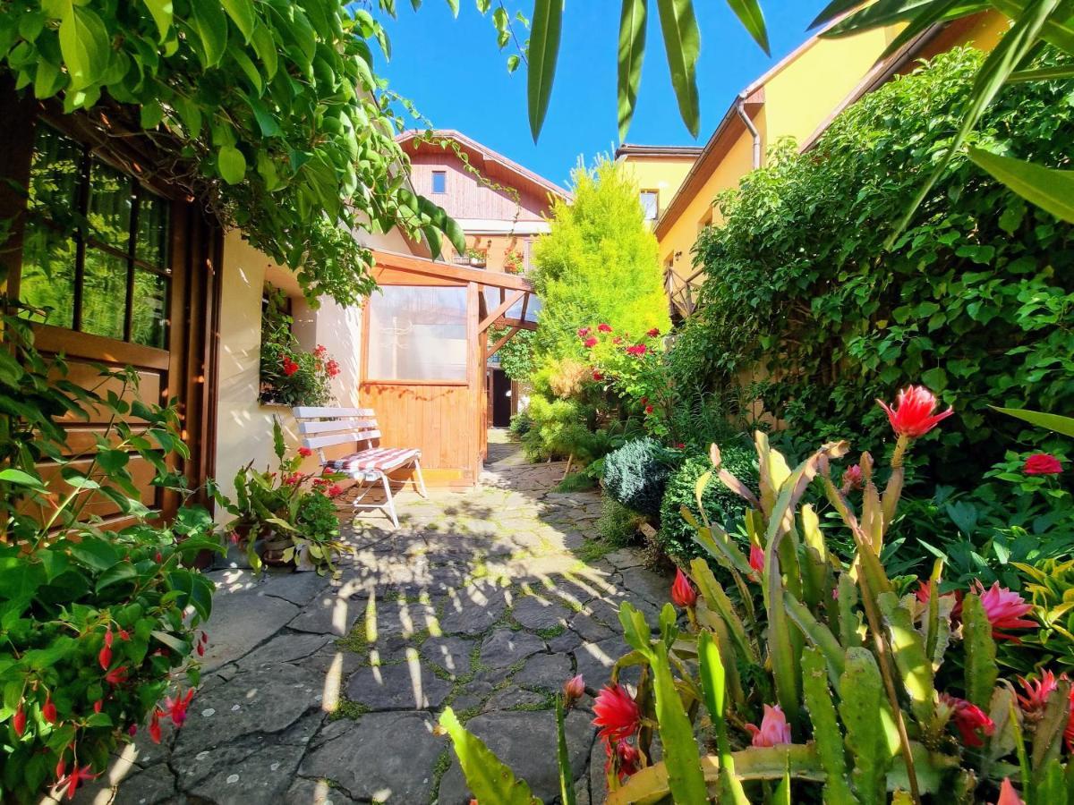 Ferienwohnung Historical House In The Center Levoca With Parking Exterior foto