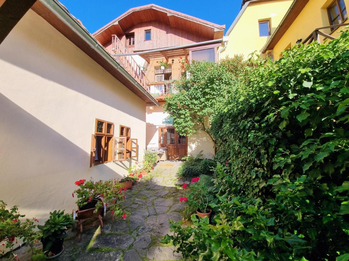 Ferienwohnung Historical House In The Center Levoca With Parking Exterior foto