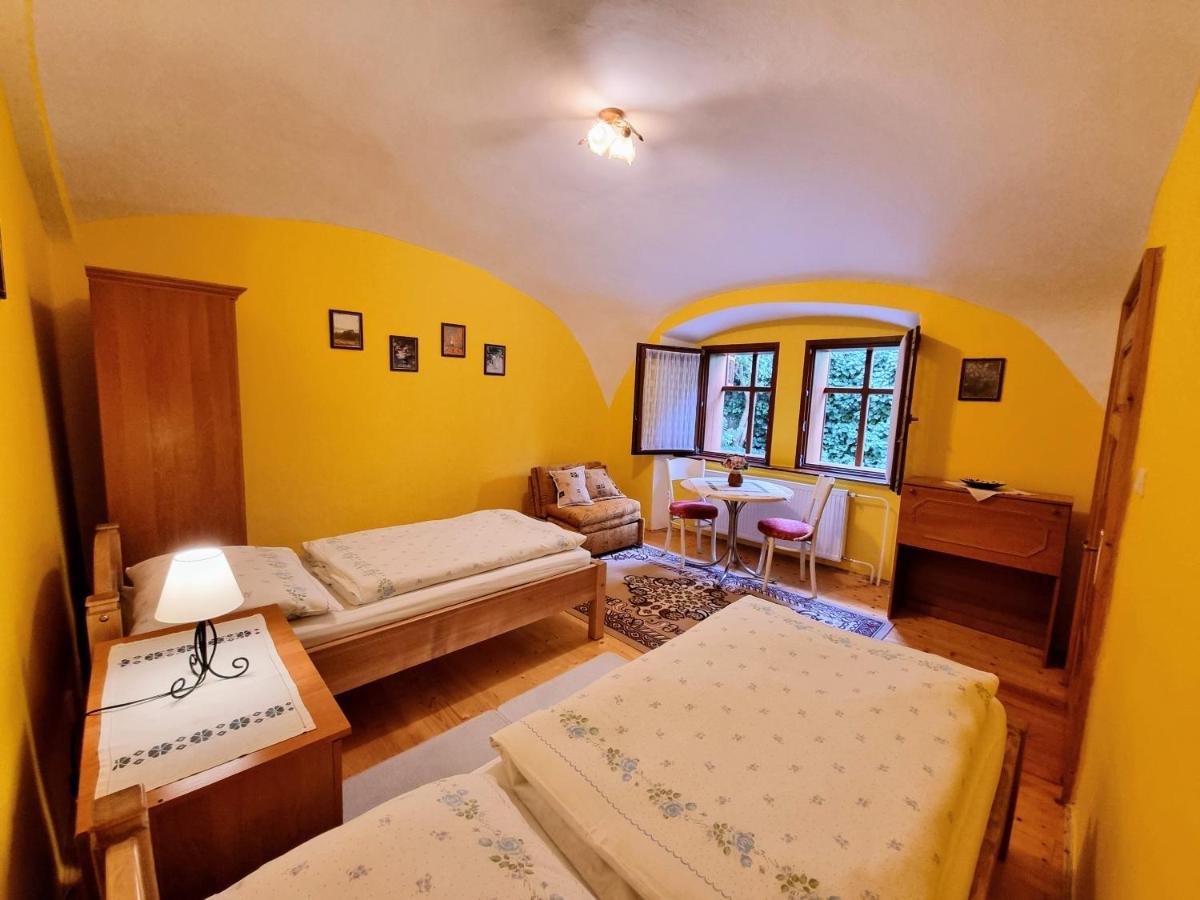 Ferienwohnung Historical House In The Center Levoca With Parking Exterior foto