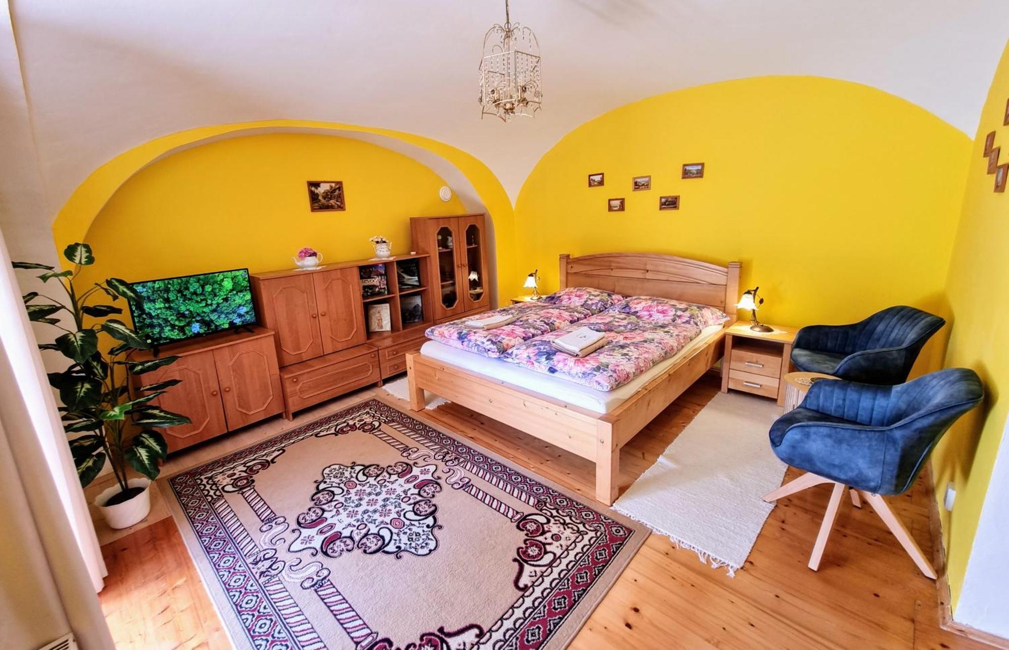 Ferienwohnung Historical House In The Center Levoca With Parking Exterior foto